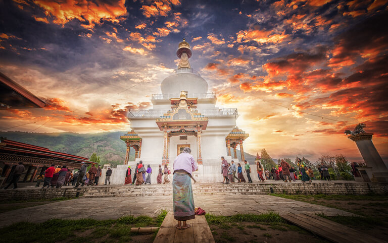 Pilgrims make kora around National Memorial Chorten