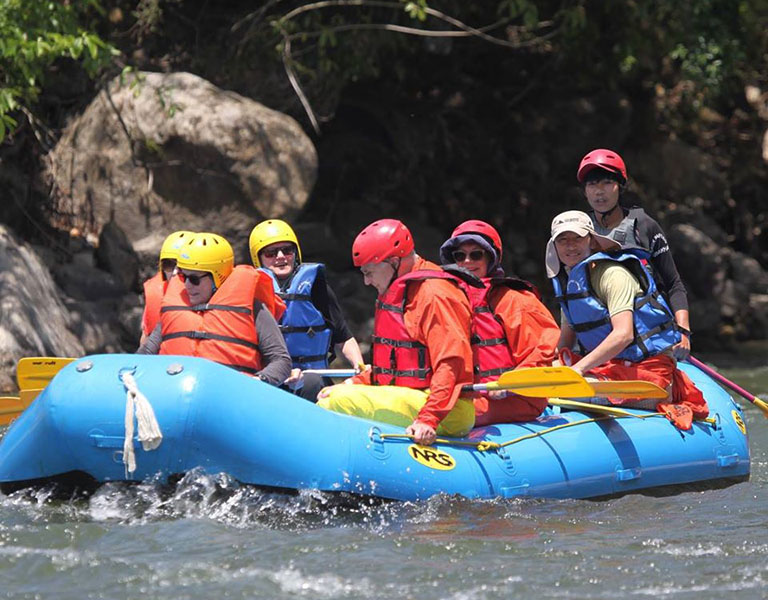 River Rafting near Punakha Dzong in Summer Punakha Weather and Climate