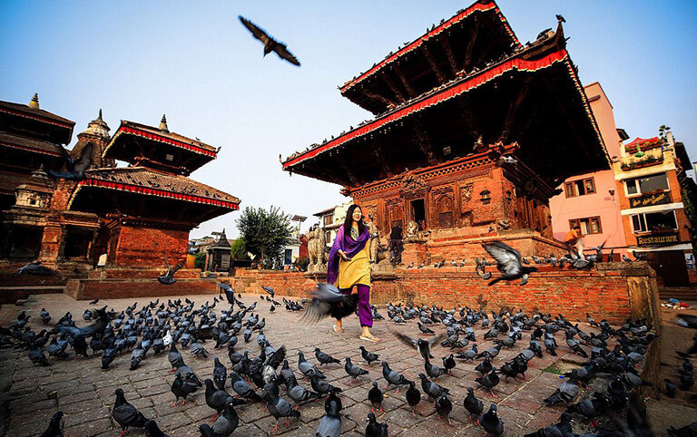 Pigeons at Patan Durbar Square 